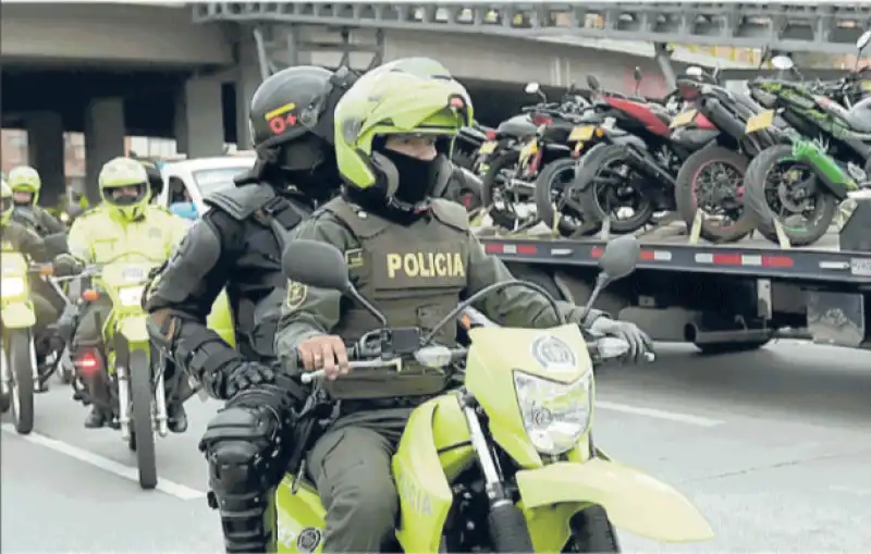 POLIZIA BOGOTA