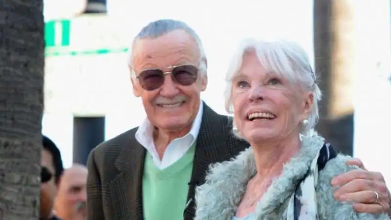 stan e joan lee morta nel 2017