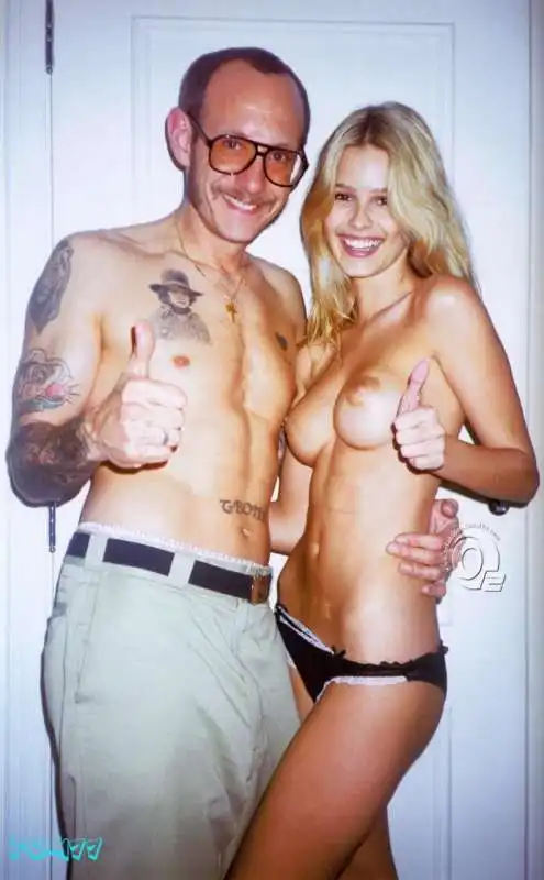 un tipico servizio fotografico di terry richardson  11