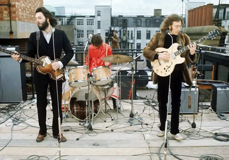 BEATLES Rooftop Concert 4