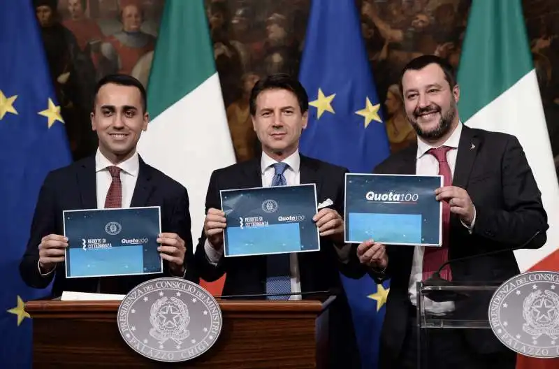 conferenza stampa su reddito di cittadinanza e quota 100 36