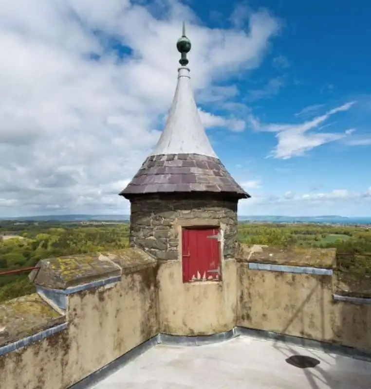 helen’s tower 2