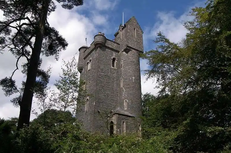 helen’s tower 5