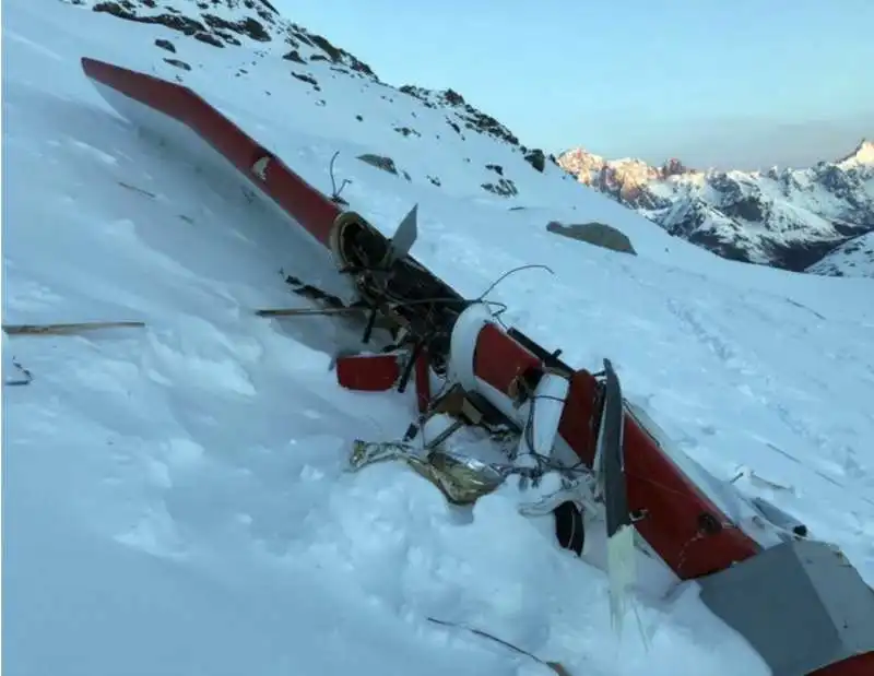 incidente sul ghiacciaio rutor in val d'aosta 8