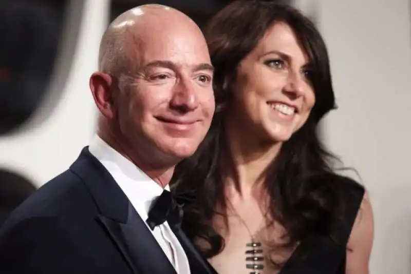 jeff e mackenzie bezos 9