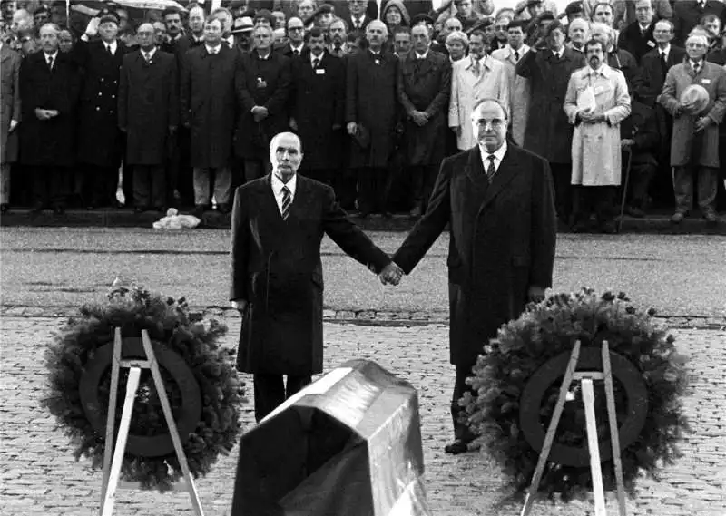 KOHL E MITTERRAND