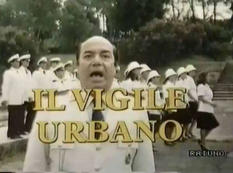 lino banfi il vigile urbano