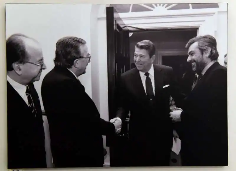 mostra fotografica per il centenario nascita di andreotti alla biblioteca spadolini (3)