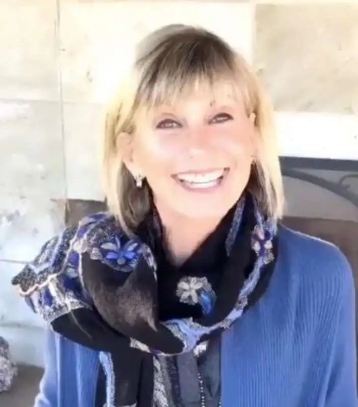 olivia newton john 7