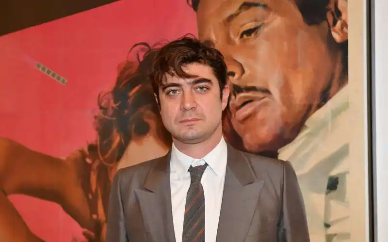 riccardo scamarcio (4)