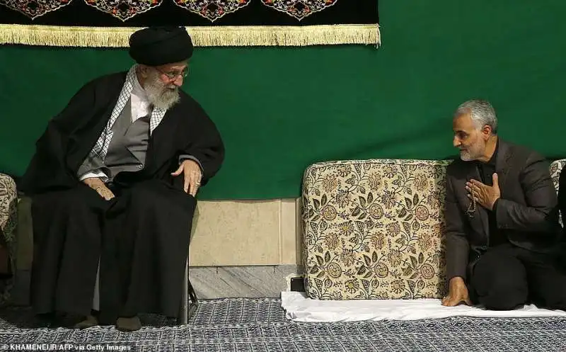 ali khamenei con qassem soleimani