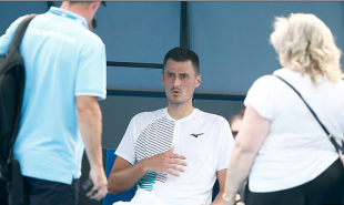 AUSTRALIAN OPEN TOMIC