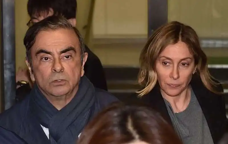 carlos ghosn e la moglie carole