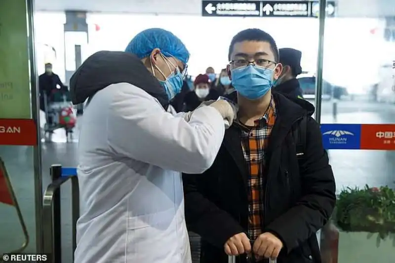 controllo medico in cina