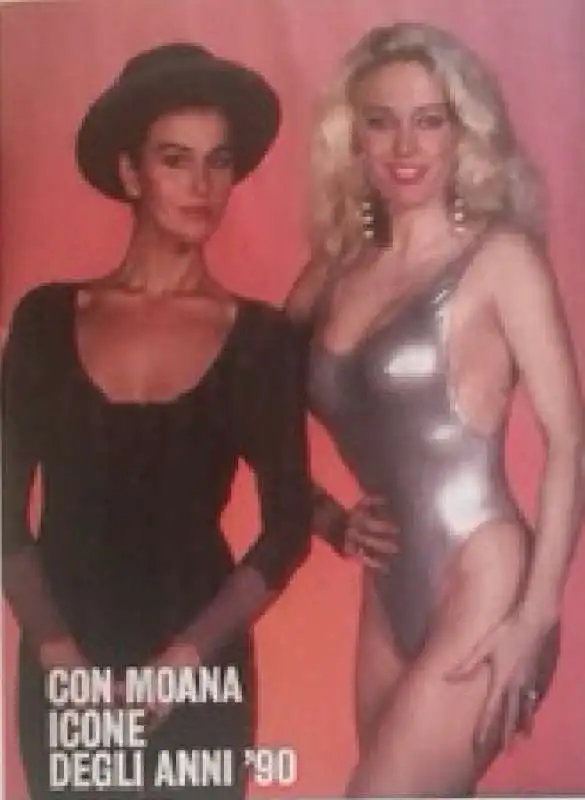 EVA ROBINS E MOANA POZZI