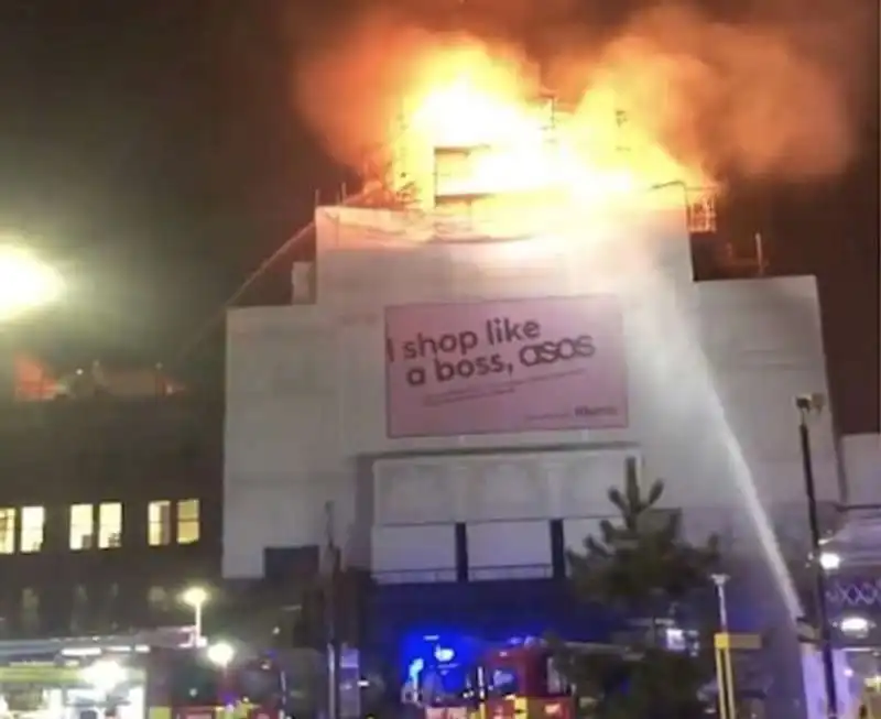 incendio al koko di londra 8