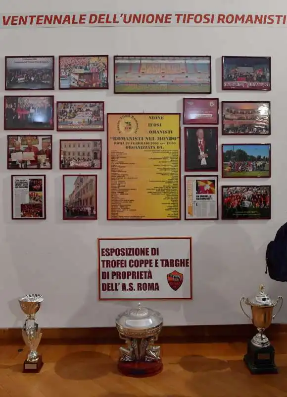 mostra ventennale unione tifosi romanisti (1)