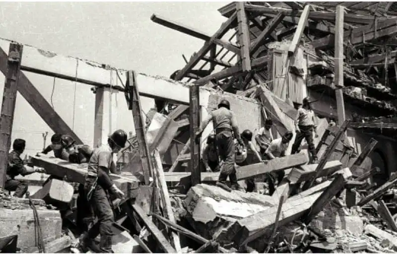 strage stazione bologna