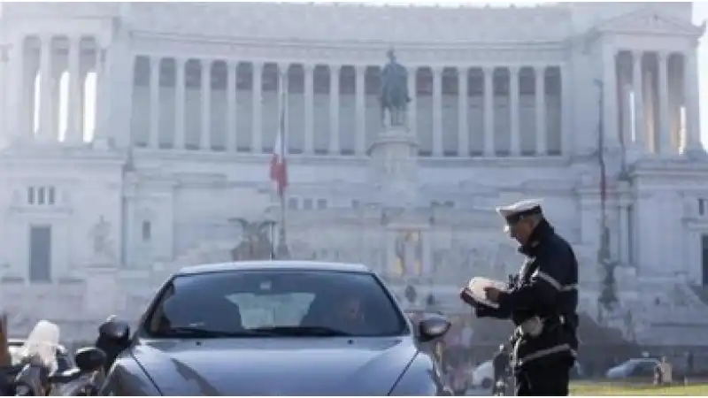 traffico roma blocco diesel