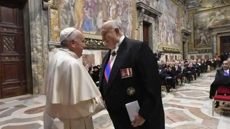 UDIENZA DI  PAPA FRANCESCO CON GLI AMBASCIATORI