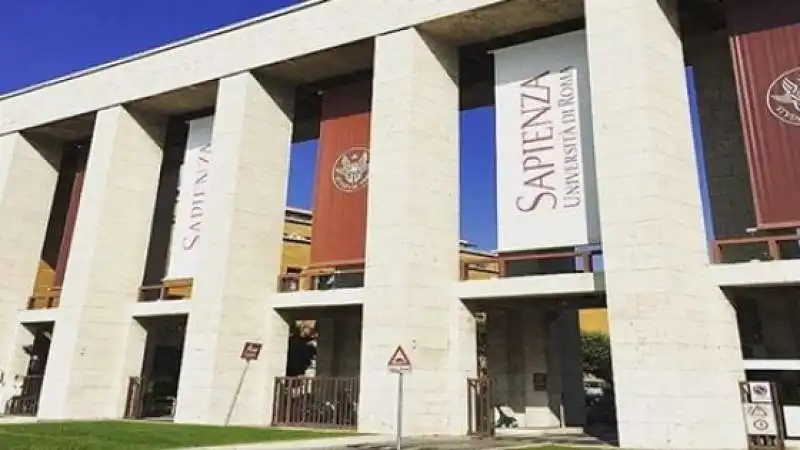  UNIVERSITA' LA SAPIENZA ROMA