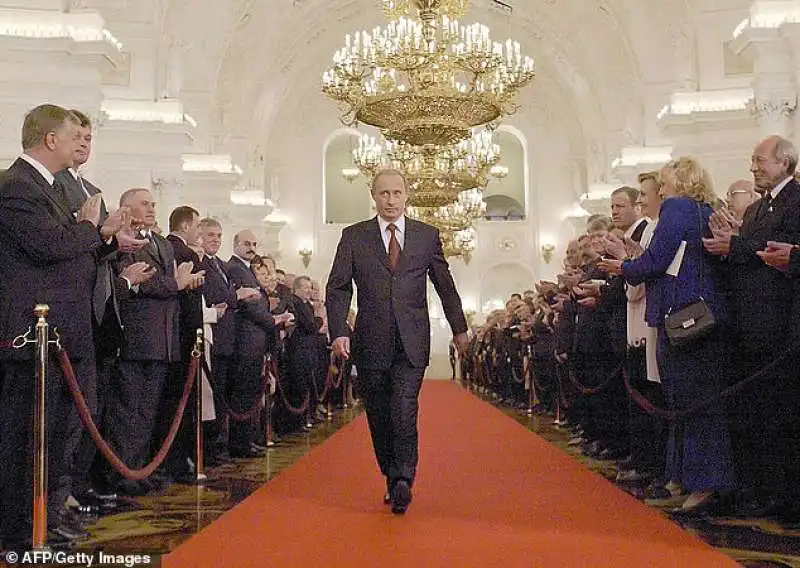 vladimir putin al cremlino nel 2004