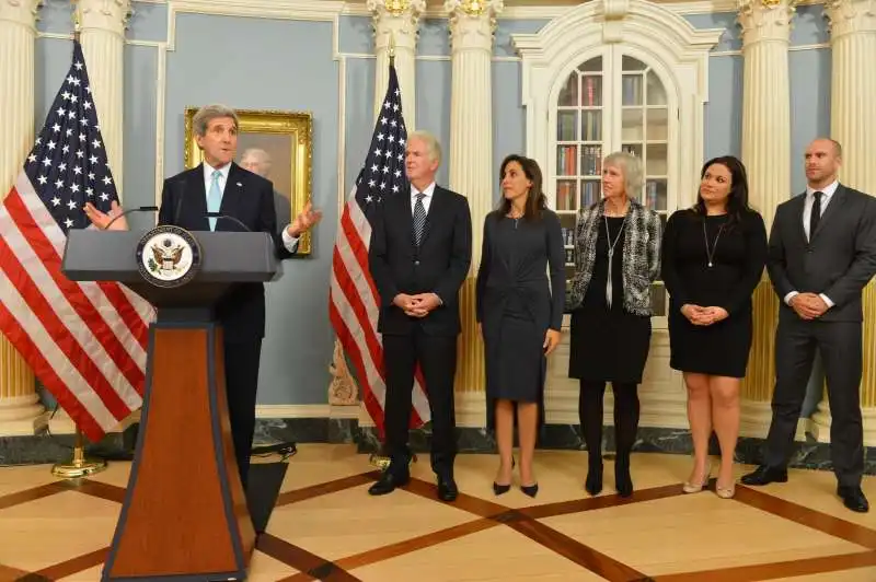 doug hickey e john kerry