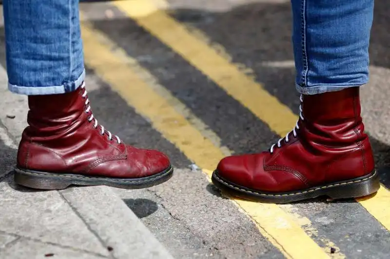 dr. martens  2