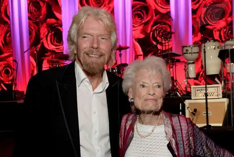 eve e richard branson 2