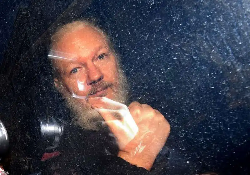 julian assange  