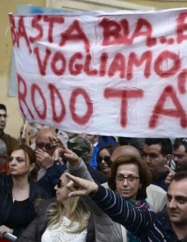 MANIFESTAZIONE PRO RODOTA'