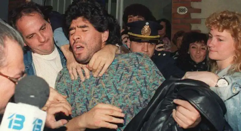 MARADONA COCA