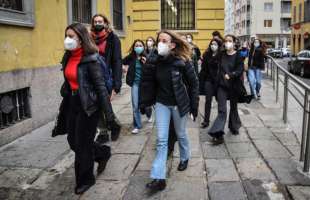 protesta studenti contro la dad a milano 4