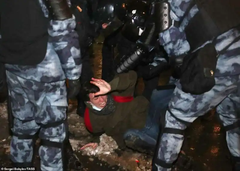 proteste per la liberazione di navalny 3