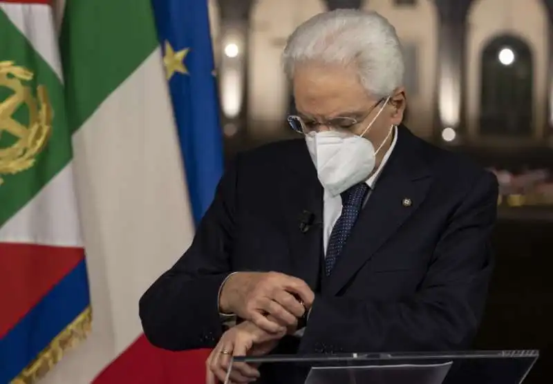 sergio mattarella si prepara al discorso di fine anno 2020