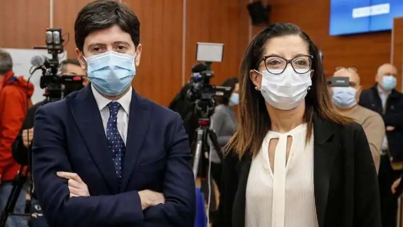 Speranza e Antonella Folgore, sviluppatrice del vaccino Reithera 