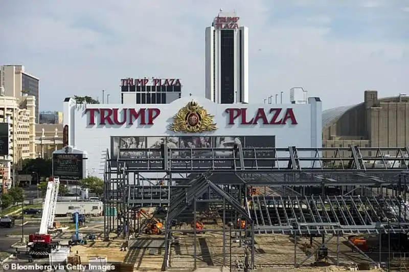 trump plaza 