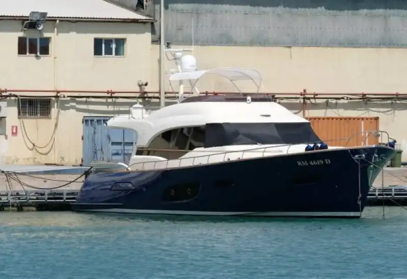 VALENTINO ROSSI  YACHT