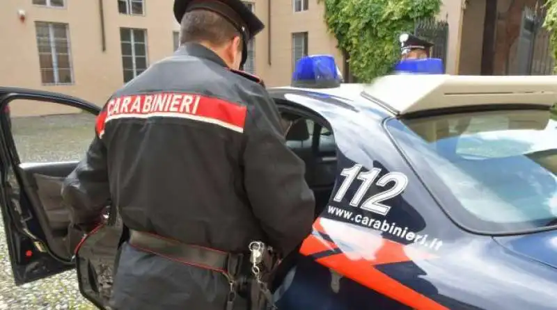 A Varese un uomo uccide il figlio di 7 anni 2