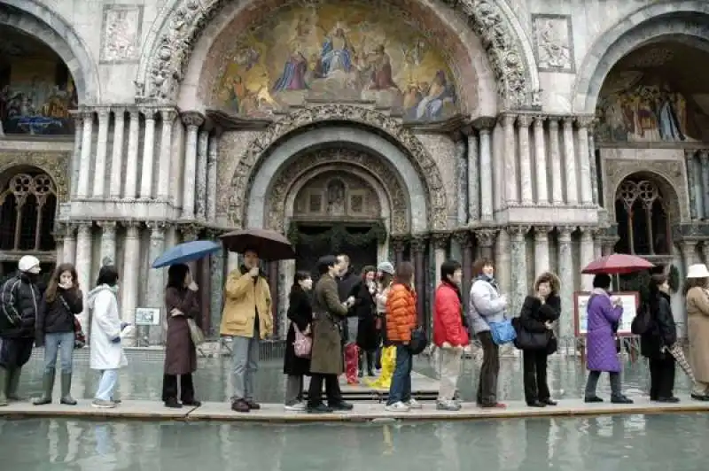 acqua alta basilica san marco 5