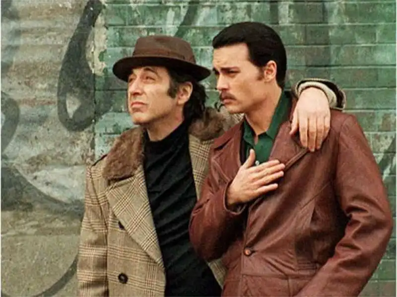 al pacino johnny depp   donnie brasco 