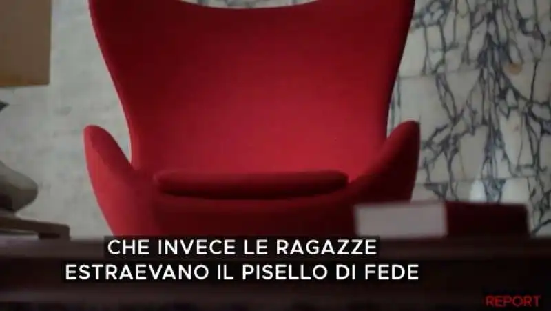 BERLUSCONI PARLA DEL PISELLO DI EMILIO FEDE 1