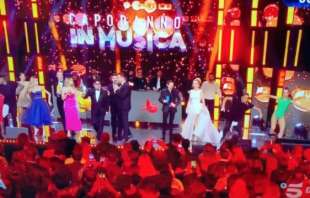 CAPODANNO IN MUSICA CANALE 5