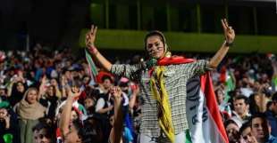 donne allo stadio in iran 2