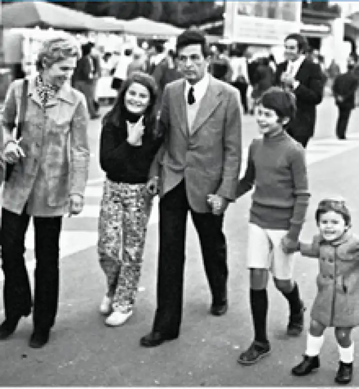 ENRICO BERLINGUER E FAMIGLIA