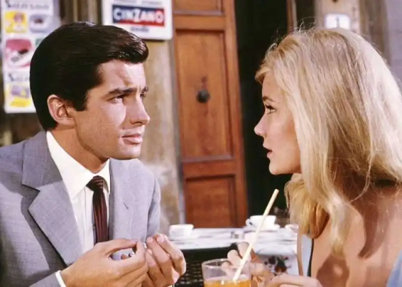 george hamilton   yvette mimieux   luce nella piazza