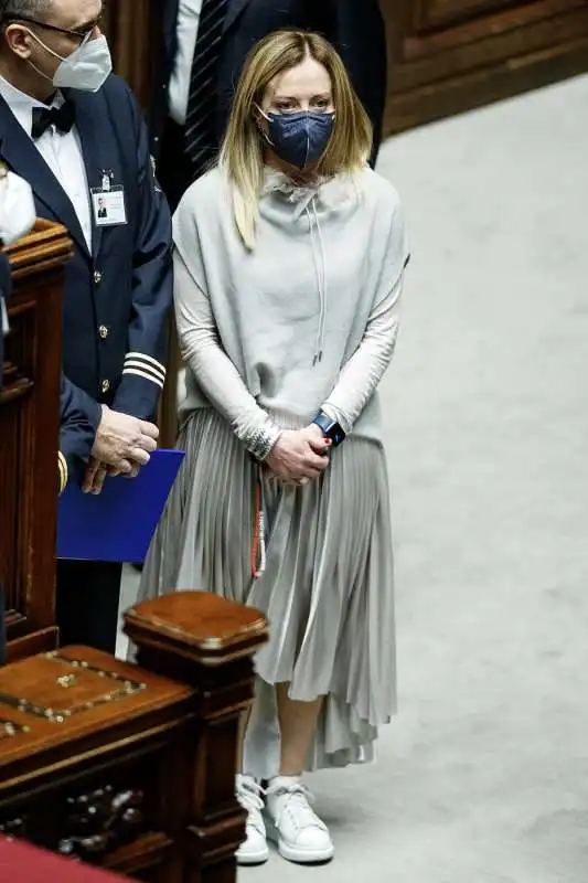 giorgia meloni in aula durante la settima votazione per il presidente della repubblica 