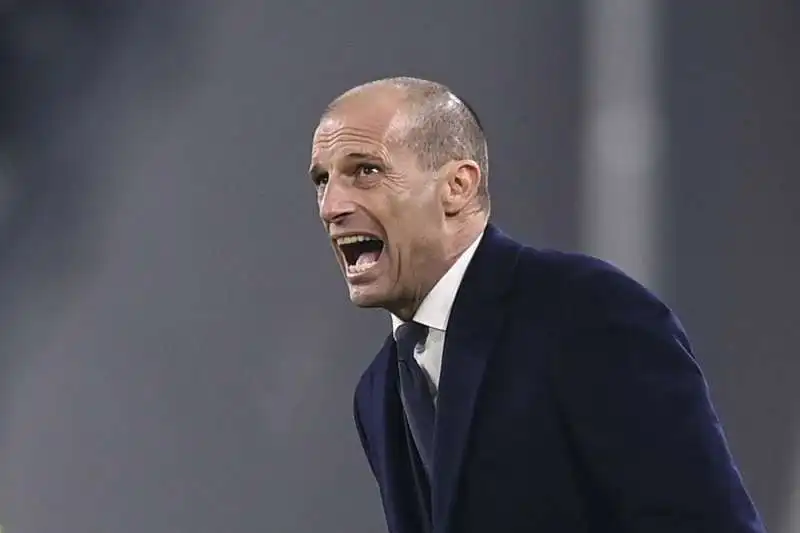 il tecnico della juve massimiliano allegri 2