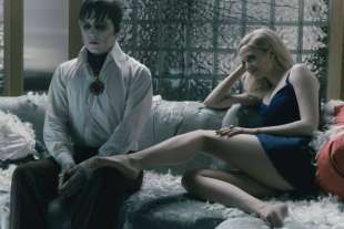 johnny depp eva green dark shadows