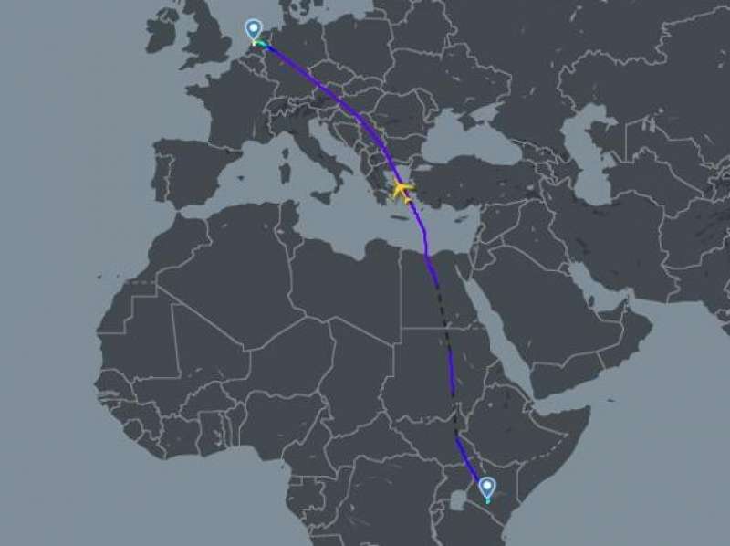 la rotta del Boeing 747 nel quale si e nascosto il migrante